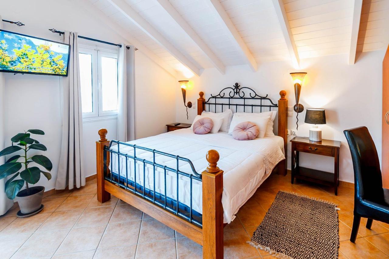 Tramonto Maisonettes & Suites Parga Bagian luar foto