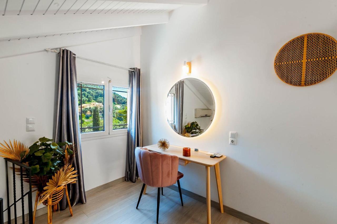 Tramonto Maisonettes & Suites Parga Bagian luar foto