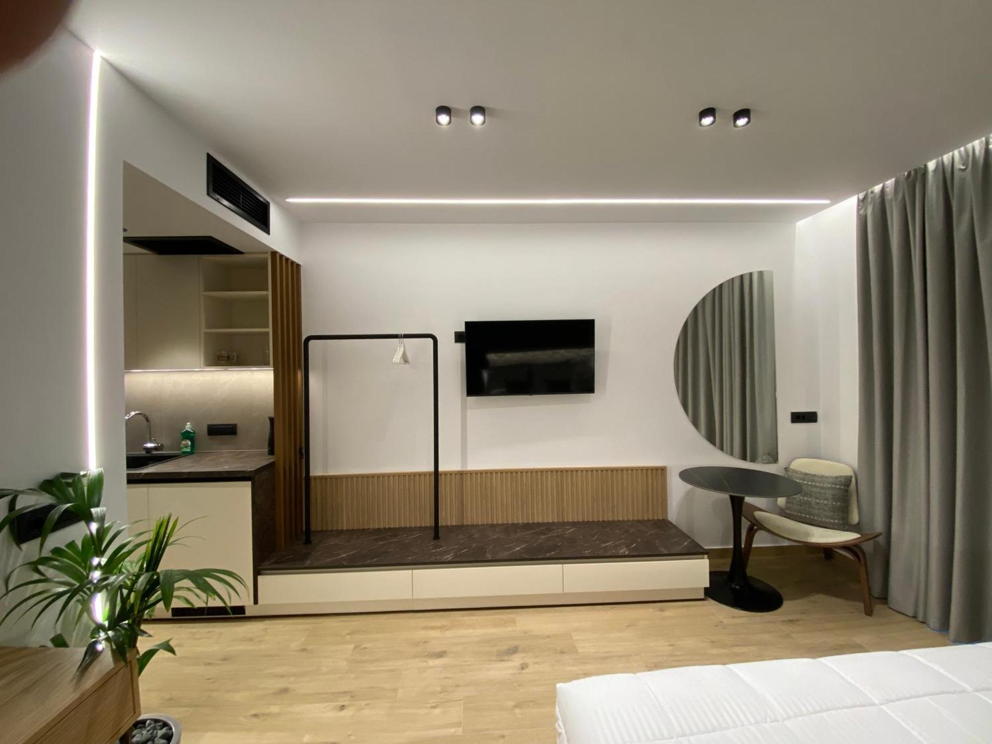 Tramonto Maisonettes & Suites Parga Bagian luar foto