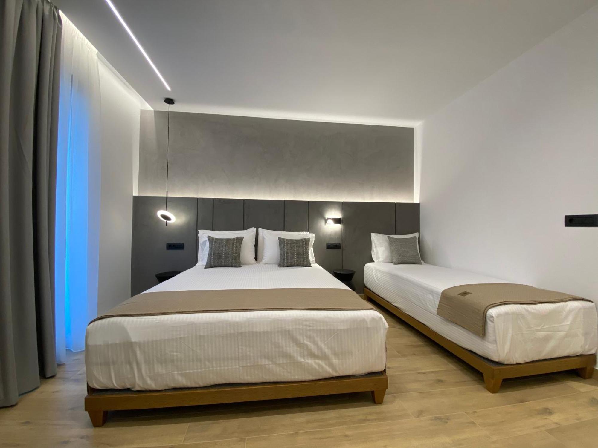 Tramonto Maisonettes & Suites Parga Bagian luar foto