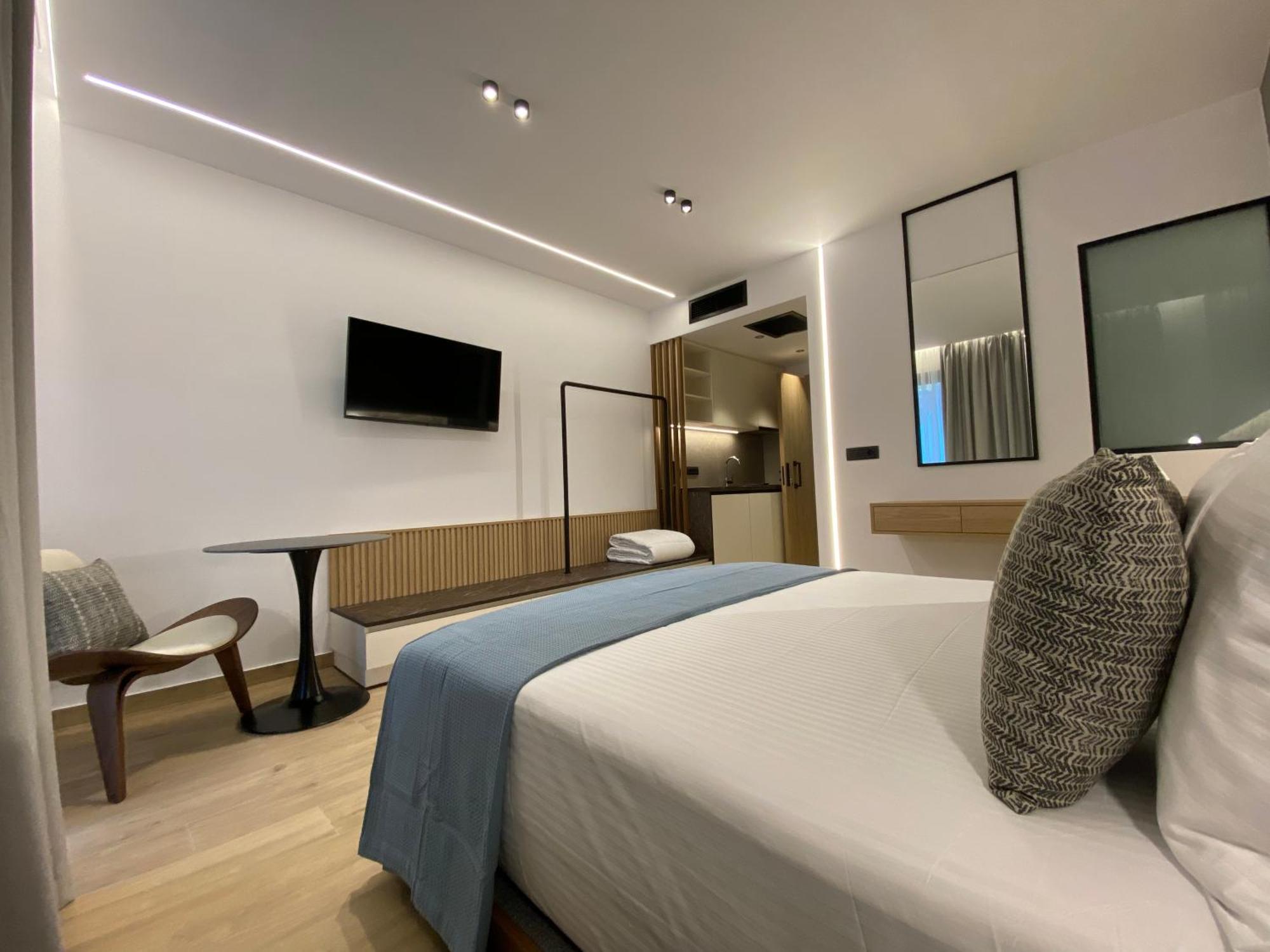 Tramonto Maisonettes & Suites Parga Bagian luar foto