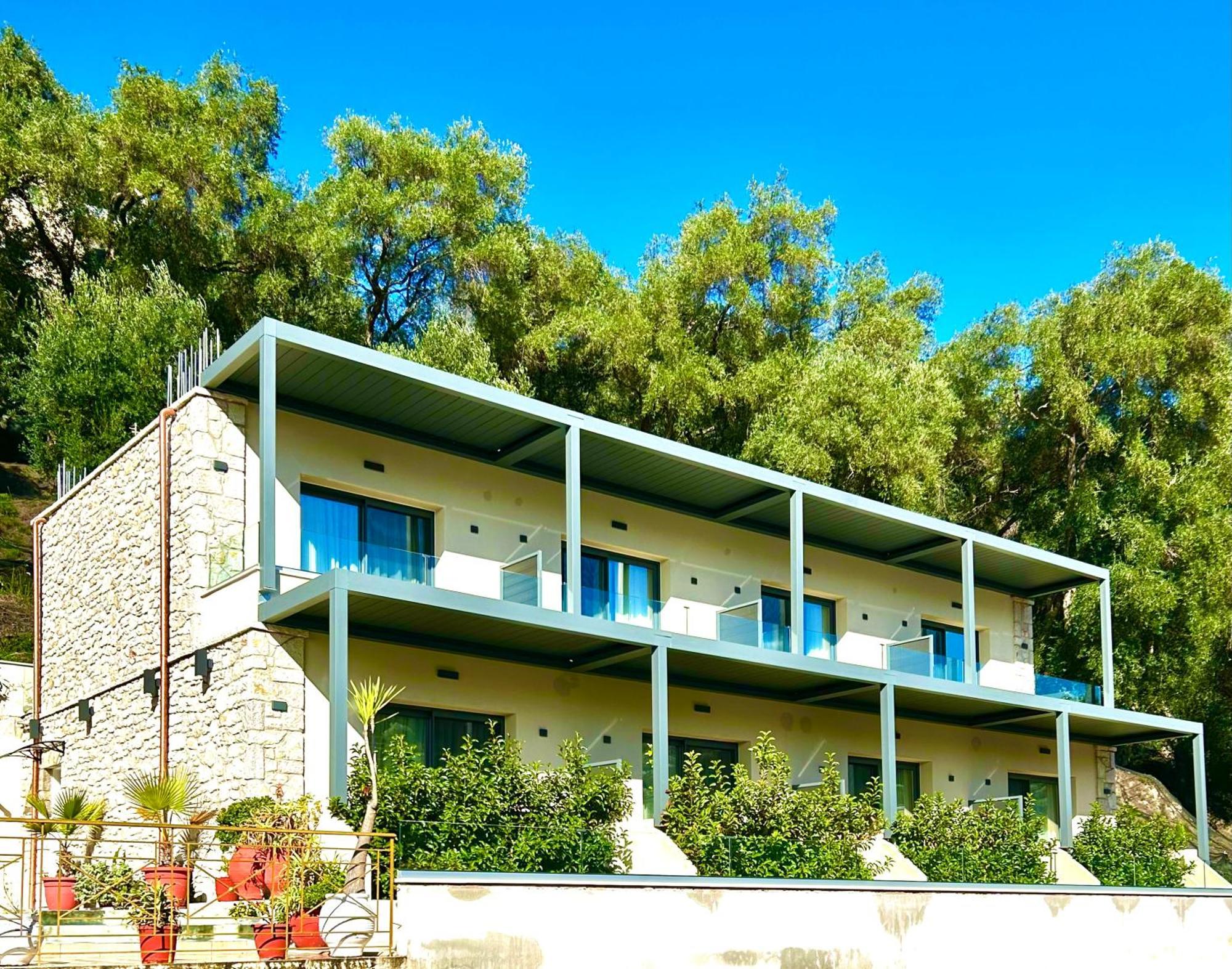 Tramonto Maisonettes & Suites Parga Bagian luar foto